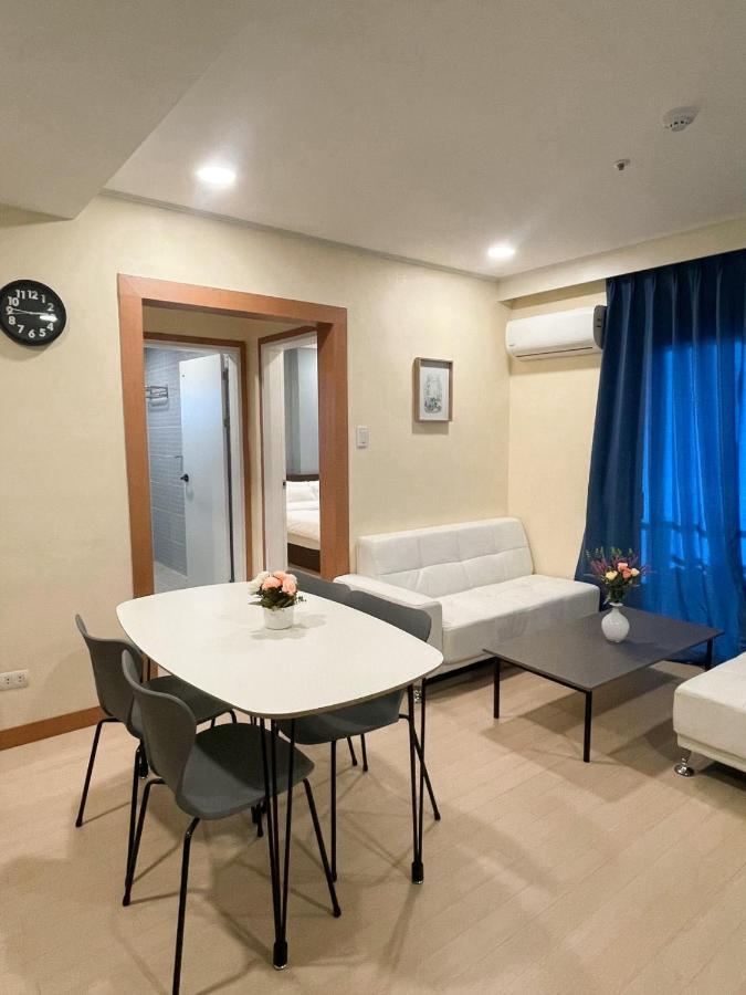 On Hotel Friendship Angeles Exterior photo